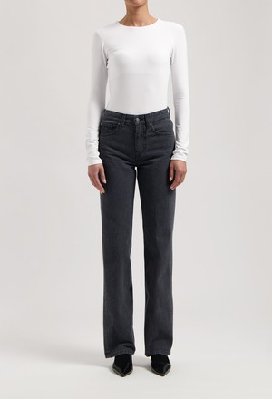 Jamie Mid Loose - Used Black from Mud Jeans