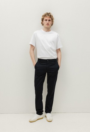 Scott Mid Tapered - Dark Navy from Mud Jeans
