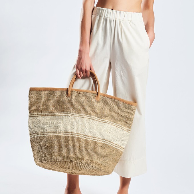 WOVEN SISAL BASKET stripe from Mymarini