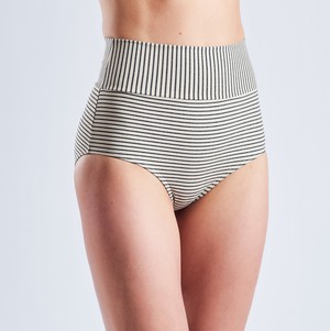 SURFSHORTS STRIPE from Mymarini