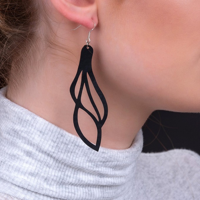 Vine Lightweight Inner Tube Earrings from Paguro Upcycle