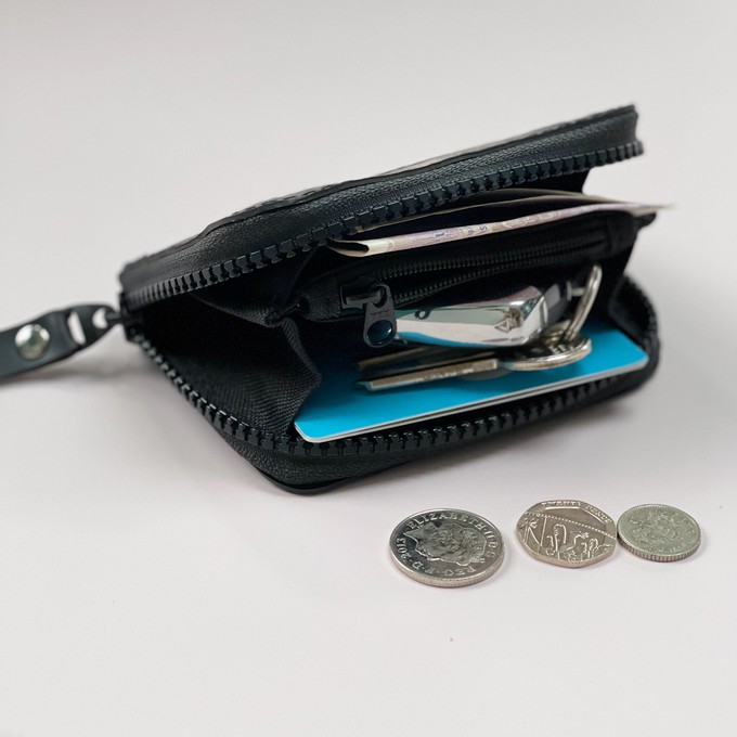 Harper Small Zip Around Vegan Wallet from Paguro Upcycle