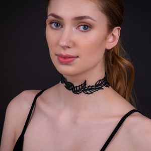 Spring Vegan Black Leaf Choker from Paguro Upcycle