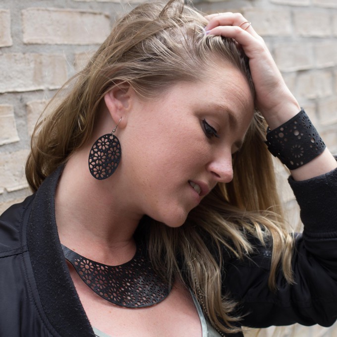 Seraphine (II) Recycled Rubber Oval Earrings from Paguro Upcycle Seraphine (II) Recycled Rubber Oval Earrings from Paguro Upcycle