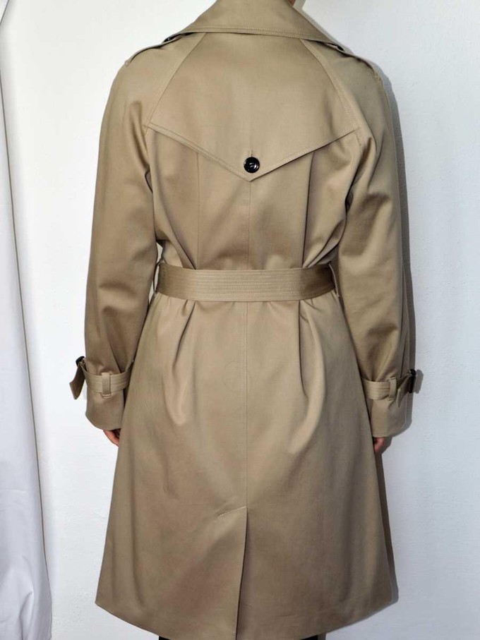 Classic Cotton Gabardine Trench Coat from Pret a Collection Classic Cotton Gabardine Trench Coat from Pret a Collection