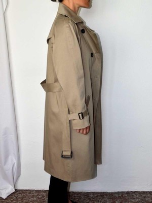 Classic Cotton Gabardine Trench Coat from Pret a Collection Classic Cotton Gabardine Trench Coat from Pret a Collection
