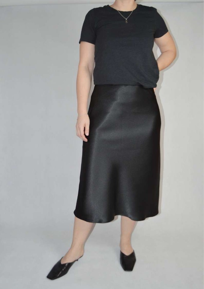 Satin Skirt Neutral from Pret a Collection
