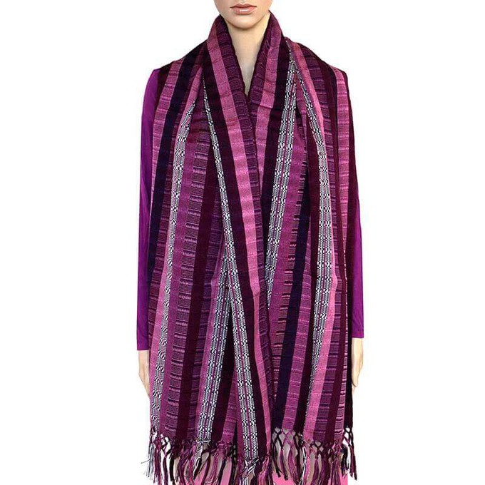 Scarf with fringes Maroon Pink - Mayan Design - Fairtrade from Quetzal Artisan