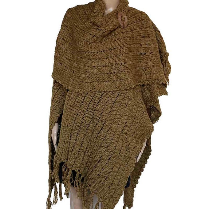 Poncho Shawl Green Ochre - Organic Wool - Fashionable & Warm from Quetzal Artisan Poncho Shawl Green Ochre - Organic Wool - Fashionable & Warm from Quetzal Artisan