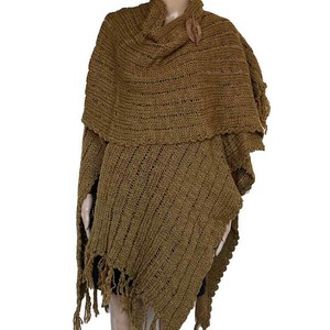 Poncho Shawl Green Ochre - Organic Wool - Fashionable & Warm from Quetzal Artisan Poncho Shawl Green Ochre - Organic Wool - Fashionable & Warm from Quetzal Artisan