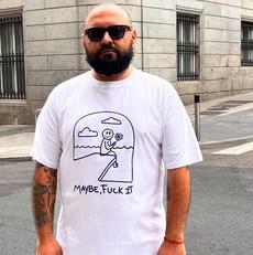 MAYBE T-SHIRT via RAIZ