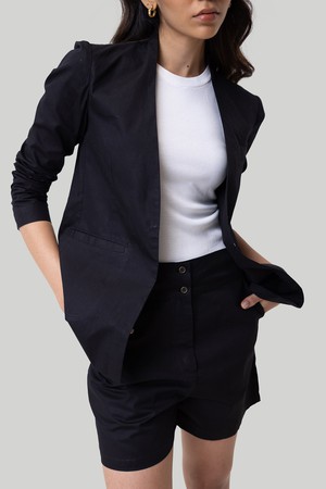 Summer Heat Blazer in Black from Reistor