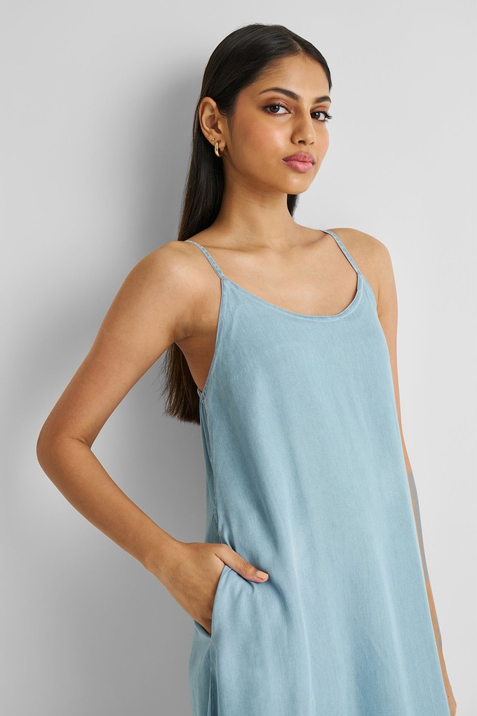 Flowy Maxi Dress in Blue Denim from Reistor