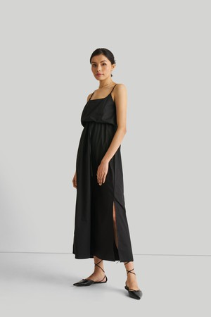 Strappy Maxi Dress in Black from Reistor
