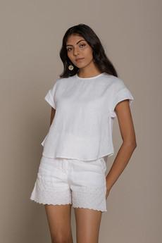 Sandcastle Saturdays Top in White via Reistor