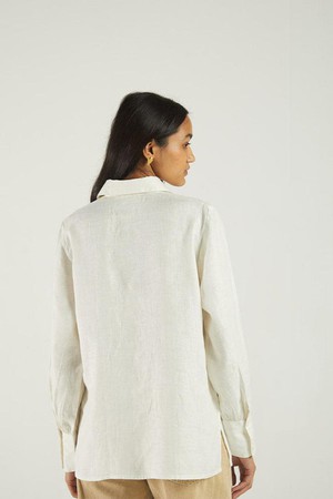 Summer Shirt in Off-white from Reistor