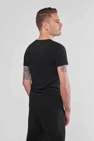 Yoga Tee Moksha Zen – Urban Black from Renegade Guru