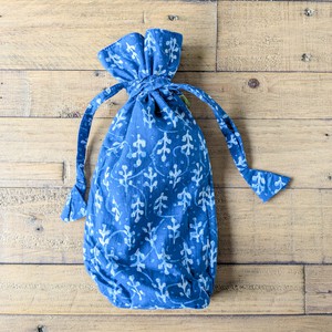 Eco Friendly Bottle Bags, Reusable Kalamkari Cotton Bottle Gift Bags, Ethically Handmade in India from Shakti.ism
