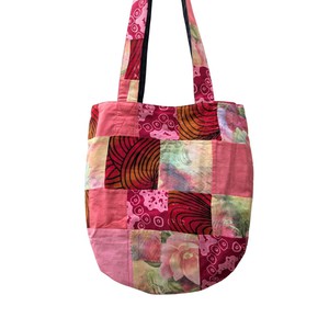 Colourful Sari Patchwork Tote Bags, Fair Trade Market Weekender Bag in Shades of Red and Pink from Shakti.ism