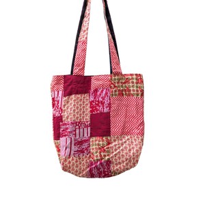 Colourful Sari Patchwork Tote Bags, Fair Trade Market Weekender Bag in Shades of Red and Pink from Shakti.ism