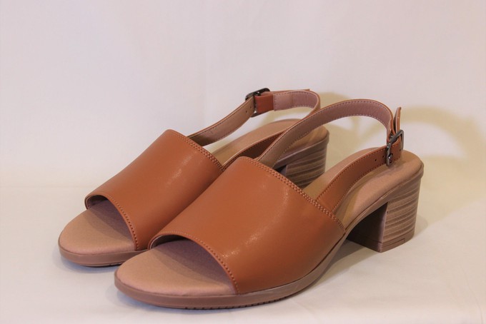 Rosie Cognac Sandalen from Sharon Woods