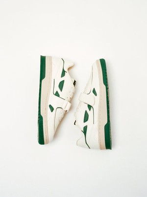 Sneakers Modelo '92 Groen from Shop Like You Give a Damn