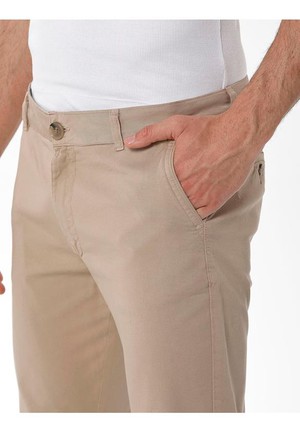 Chinobroek Slim Beige from Shop Like You Give a Damn