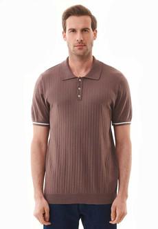 Poloshirt Gebreid Diep Taupe via Shop Like You Give a Damn