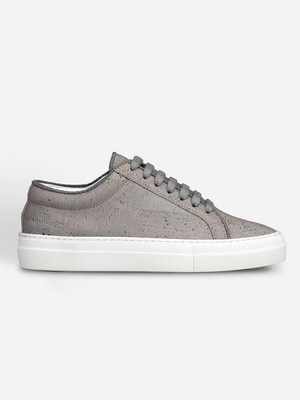 Sneakers Storm Grey Essential from Shop Like You Give a Damn