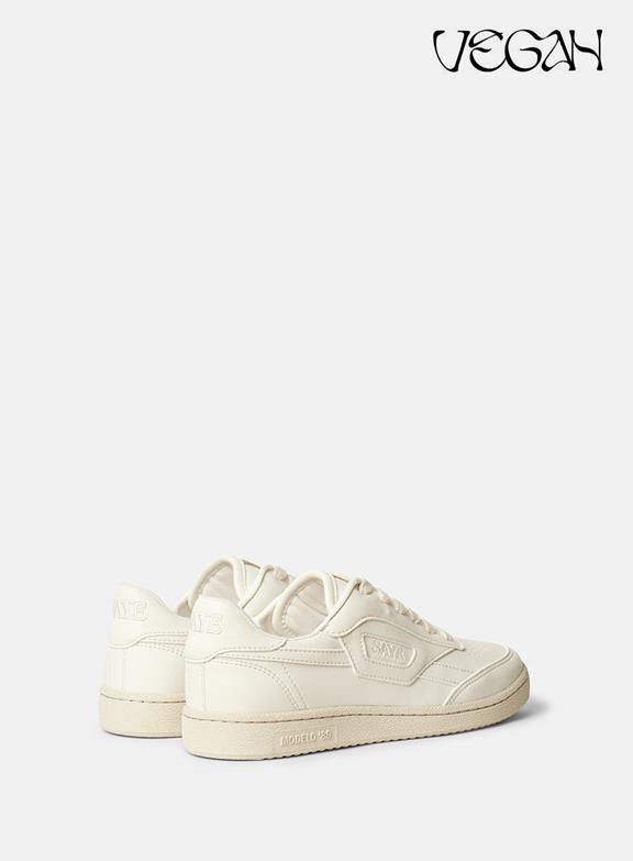 Sneaker Modelo '89 Offwhite from Shop Like You Give a Damn