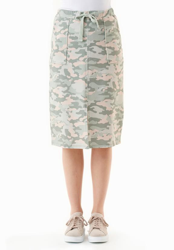 Rok Met Camouflagepatroon from Shop Like You Give a Damn