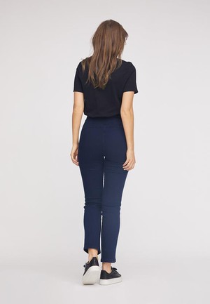 Serene Regular Ml - Donkerblauw Denim from Shop Like You Give a Damn