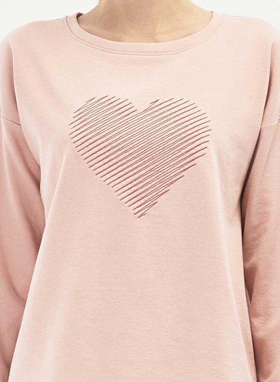 Sweatshirt Met Geborduurd Hart from Shop Like You Give a Damn