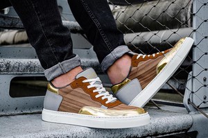 Sneakers Wood Bruin Goud from Shop Like You Give a Damn
