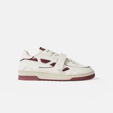 Sneakers Modelo '92 Garnet via Shop Like You Give a Damn