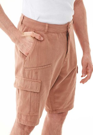 Cargoshort Donker Hazelnootbruin from Shop Like You Give a Damn