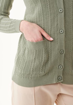Vest Met Knopen Olijfgroen from Shop Like You Give a Damn