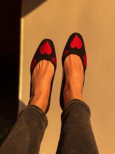 Flats Rood Hart via Shop Like You Give a Damn