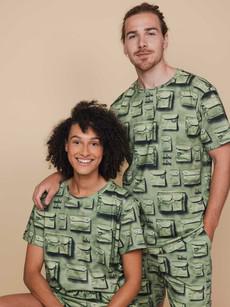 In The Pocket T-shirt Unisex via SNURK