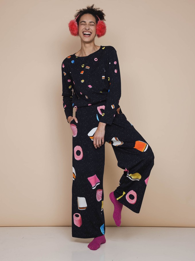 Drop It Long Sleeve T-shirt en Wijde broek set Dames from SNURK