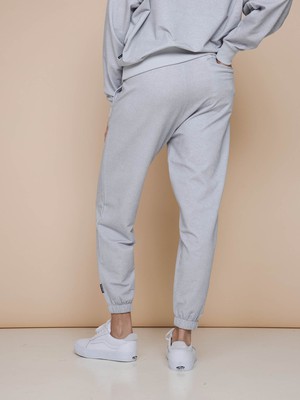 Slow Grey Sweater en Broek set Unisex from SNURK