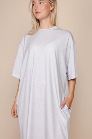 Slow Grey Relaxed Tee Dress Dames from SNURK
