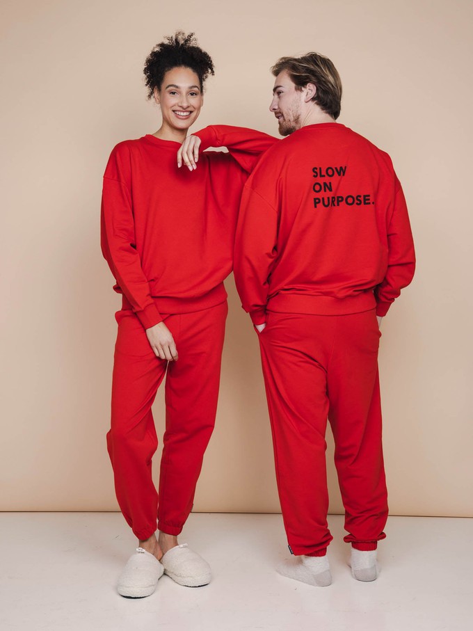 Slow Red Sweater en Broek set Unisex from SNURK