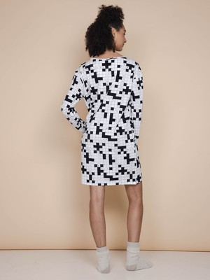 Crossword Long Sleeve Dress Dames from SNURK