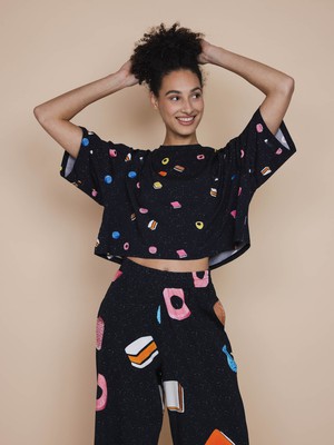 Drop it Cropped T-Shirt en Wijde broek set Dames from SNURK