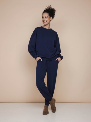 Slow Navy Sweater en Broek set Unisex from SNURK