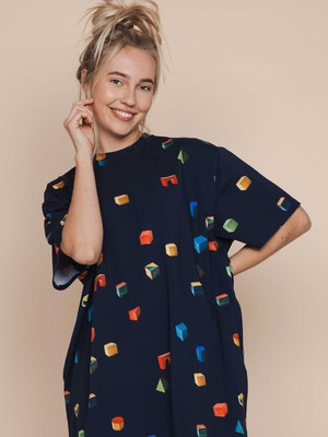 Building Blocks Relaxed Tee Dress Dames from SNURK