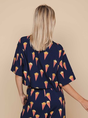Fries Navy Cropped T-shirt en Shorts set Dames from SNURK