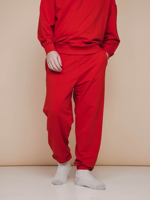Slow Red Sweater en Broek set Unisex from SNURK