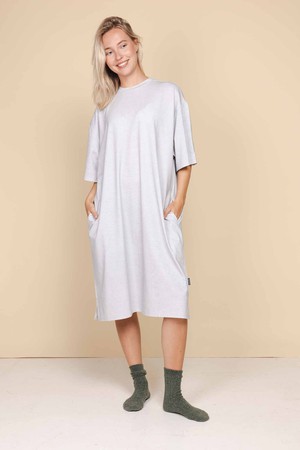 Slow Grey Relaxed Tee Dress Dames from SNURK